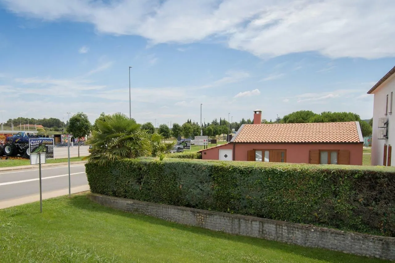 Alek Apartment Novigrad  Croatia
