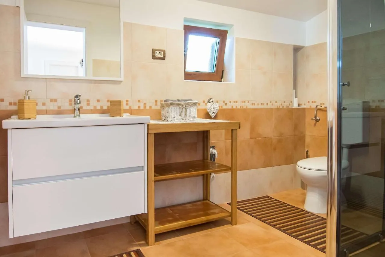 Alek Apartment Novigrad